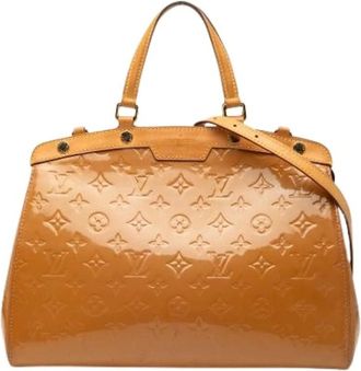 Louis Vuitton Pre-owned Handbags, female, Brown, Size: ONE SIZE Pre-owned Brea MM