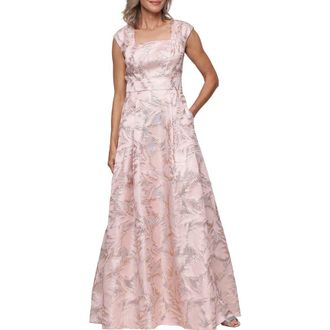 Alex Evenings Leaf Print Metallic Jacquard Gown in Rose Gold at Nordstrom, Size 16