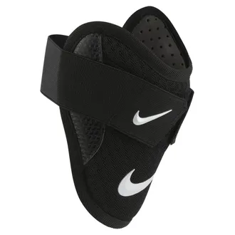 Nike Diamond Kids Baseball Batters Elbow Guard in Black | N1004231-091