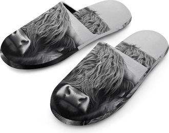 Generic Black And White Highland Cow Flannel Mens Slip-on Slippers Winter Warm House Shoes with Rubber Sole for Home Hotel