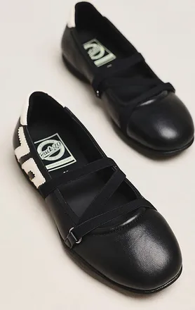 Back70 Suki Cross-Strap Sneakers