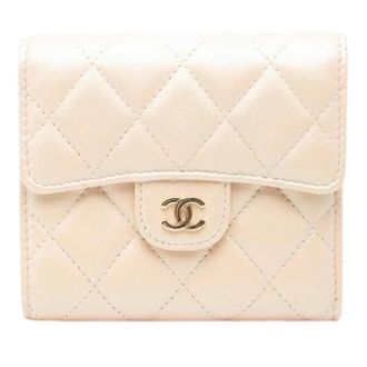 Chanel Pre-owned Wallets, female, Beige, Size: ONE SIZE Pre-owned Leather wallets