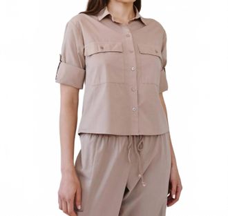 Bella Dahl Long Sleeve Crop Utility Shirt In Soft Dune