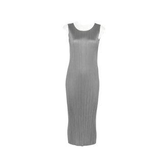 Issey Miyake Pliss&eacute;-effect Midi Dress