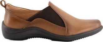 Andrea Womens Leather Closed Shoe In Brown