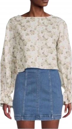 Something Navy Cropped Floral With Cinched Sleeves Blouse In Tan Combo