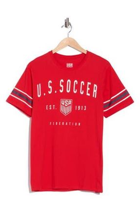 Goodie Two Sleeves U.S Soccer 1913 Graphic T-Shirt in Red at Nordstrom Rack, Size Xx-Large