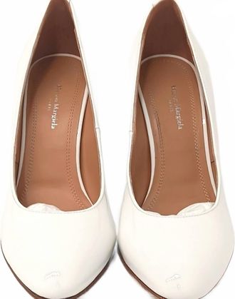 Maison Margiela Womens Patent Leather Court Pumps In White
