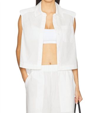 SIMKHAI Winslow Cropped Shirt In White