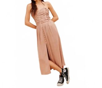 Promesa Sweetheart Lace Midi Dress In Taupe