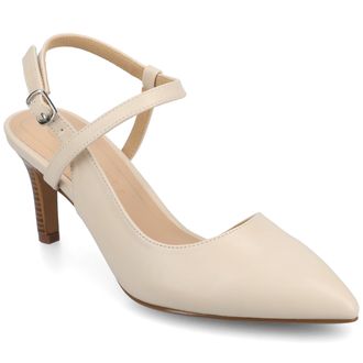 Journee Collection Women & apos;s Scipio Medium and Wide Width Pumps