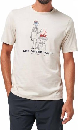 Travis Mathew Grill And Thrill Short Sleeve Tee In Italian Sand
