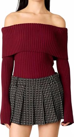 Nia Saffron Sweater In Wine