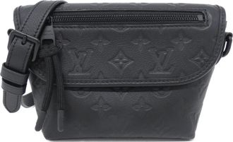 Louis Vuitton Black Leather Shoulder Bag (Pre-Owned)