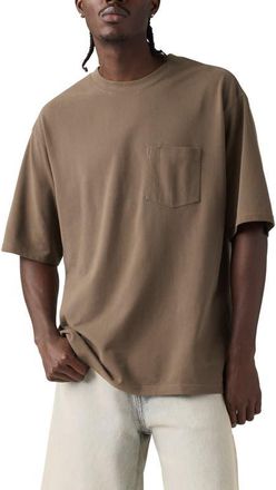 Levi's Short Sleeve Workwear Pocket T-Shirt in Stone Fudge at Nordstrom, Size Medium