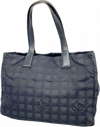 Chanel Black Nylon Tote Bag (Pre-Owned)