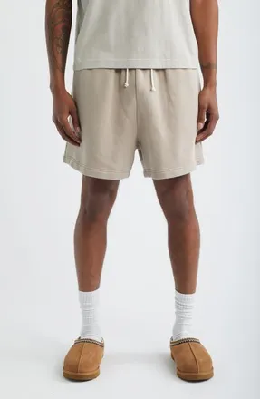 Elwood Relaxed Sweat Shorts in Tan at Nordstrom, Size Xx-Large