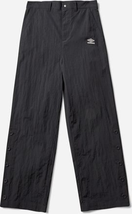Umbro Antique Nylon Pants Carbon Black