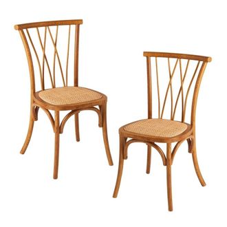 Signature Conjunto de 2 sillas de roble con asiento de rat&aacute;n