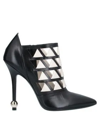 Roger Vivier Ankle boots