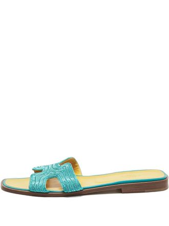 Herm&egrave;s Oran twisted-effect flat sandals - women - Calf Leather/Calf Leather/Calf Leather - 39.5 - Yellow