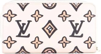 Louis Vuitton Zippy Wallet Wild at Heart Monogram Giant small wallets - Beige