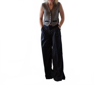 Guest In Residence Houndstooth Tailored V-Neck Vest In Black/ Dune