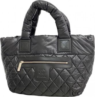 Chanel Black Nylon Tote Bag (Pre-Owned)