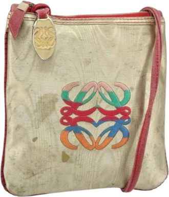 Loewe Pre-owned Cross Body Bags, female, Beige, Size: ONE SIZE Pre-owned Leather Shoulder Bag