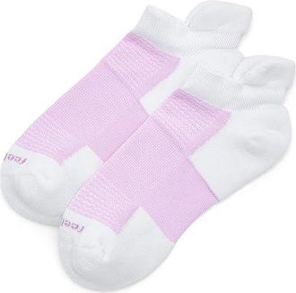 Feetures High Performance Max Cushion Tab Quarter Length Socks Shoes White Lily : SM (US Womens Shoe 4-6.5), Nylon/Polyester/Spandex