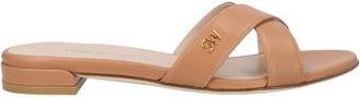 Stuart Weitzman FOOTWEAR - Sandals sur YOOX.COM