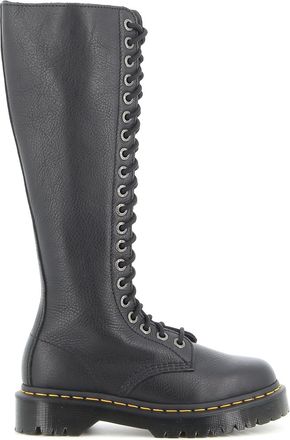 Dr. Martens 1b60 Bex hammered leather boots