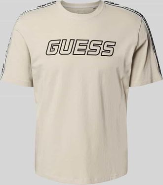 Guess T-Shirt mit Label-Detail in Beige, Größe XXL