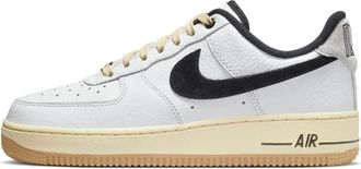 Nike Air Force 1 07 - unisex - Skateschoenen - Veelkleurig - 36 EU - Leer - Fitness
