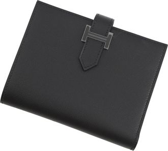 Herm&egrave;s Black Wallet (Bi-Fold) (Pre-Owned)
