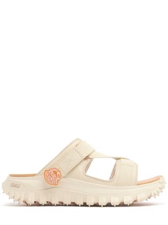 サンダル・ミュール MONCLER WHITE LEATHER SANDALS Trailgrip White Sandals - Moncler - Women | WE IN STYLE