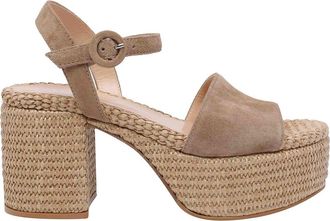 Gianvito Rossi Beige Carol Pumps