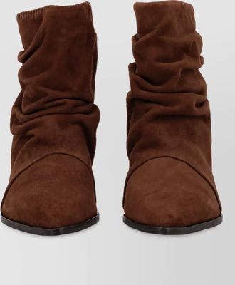 Ash boots