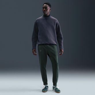 Nike Chelsea FC Club Nike Mens Soccer Jogger Pants in Green | HM2921-346