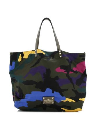 Valentino Garavani Rockstud Open Reversible Convertible Camo Nylon Medium tote bag - Multicolore