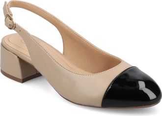 Journee Collection Women & apos;s Sammie Medium and Wide Width Pumps