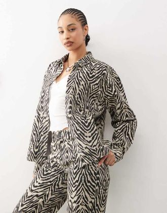 Noisy May Giacca oversize zebrata in coordinato-Nero