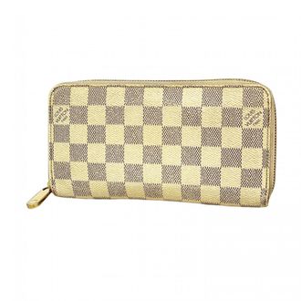 Louis Vuitton White Long Wallet (Bi-Fold) (Pre-Owned)