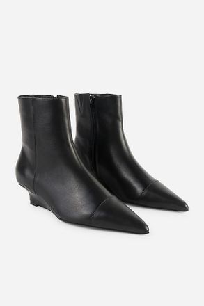 Intentionally blank Lexicon Kitten Heel Boots