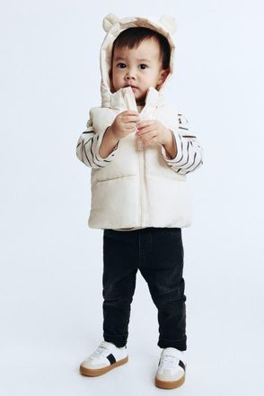 H&M Hooded Puffer Gilet in Cream at Nordstrom, Size 12M