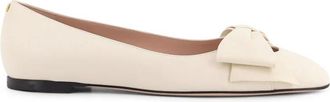 Valentino Garavani Bowow Ballerina - Dames - Ballerinas - Beige - 36 1/2 EU - Leer - Schoenen