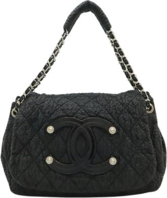 Chanel Pre-owned Shoulder Bags, female, Black, Size: ONE SIZE Pre-owned Vintage Nylon Shoulder Bag