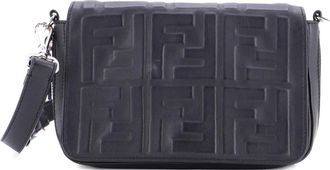Fendi Expandable Flap Bag Zucca Embossed Leather crossbody bag - Zwart