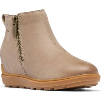 Sorel Evie II Zip Waterproof Ankle Boot in Omega Taupe/Gum 2 at Nordstrom Rack, Size 5