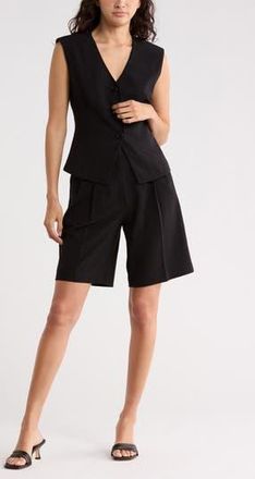 Leith Brooklyn Pleat Front Bermuda Shorts in Black at Nordstrom Rack, Size 2